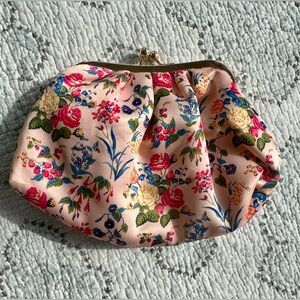 NWOT The Vintage Cosmetic Company Cosmetic Clutch Bag Pink Floral Satin